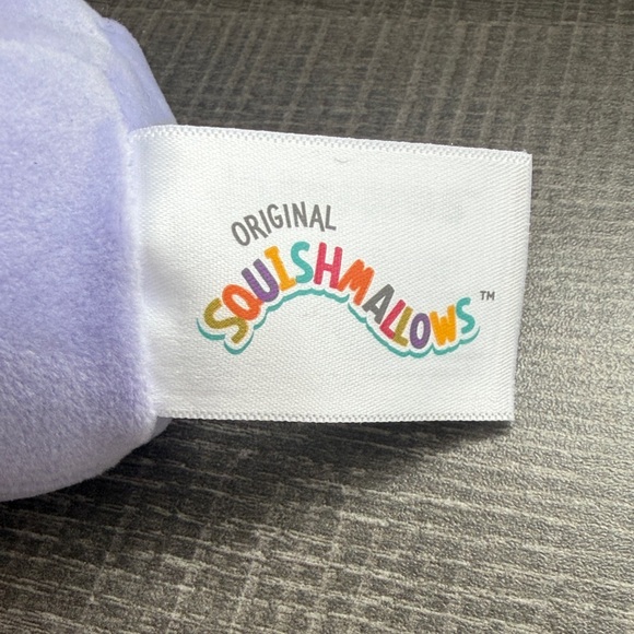 Squishmallows Lunasha Plush Keychain - Lavender and White - Picture 5 of 5